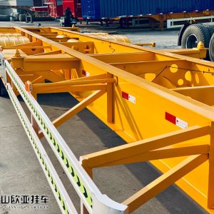 骨架式半掛車