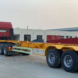 骨架式半掛車