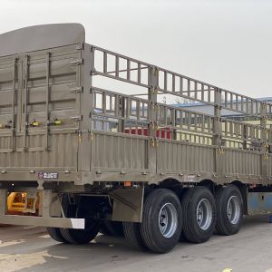 倉(cāng)欄式半掛車